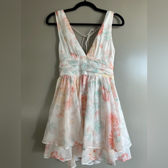 Abercrombie & Fitch Dresses & Skirts - Floral summer mini dress